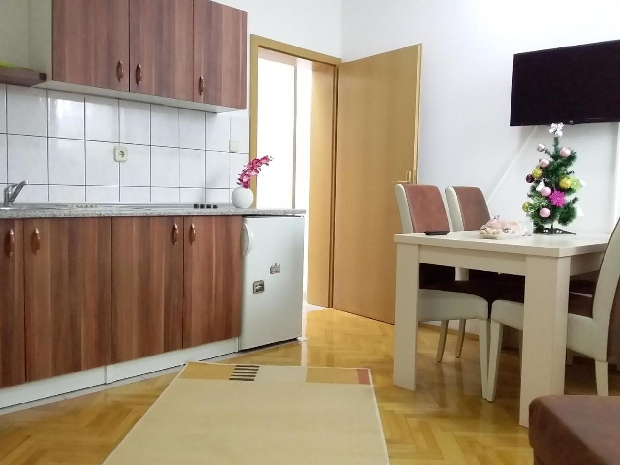 Apartment Villa Merci ซาราเยโว ภายนอก รูปภาพ