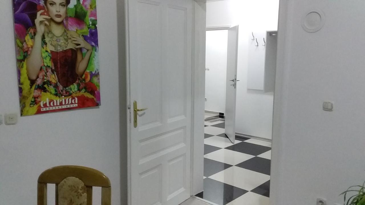 Apartment Villa Merci ซาราเยโว ภายนอก รูปภาพ